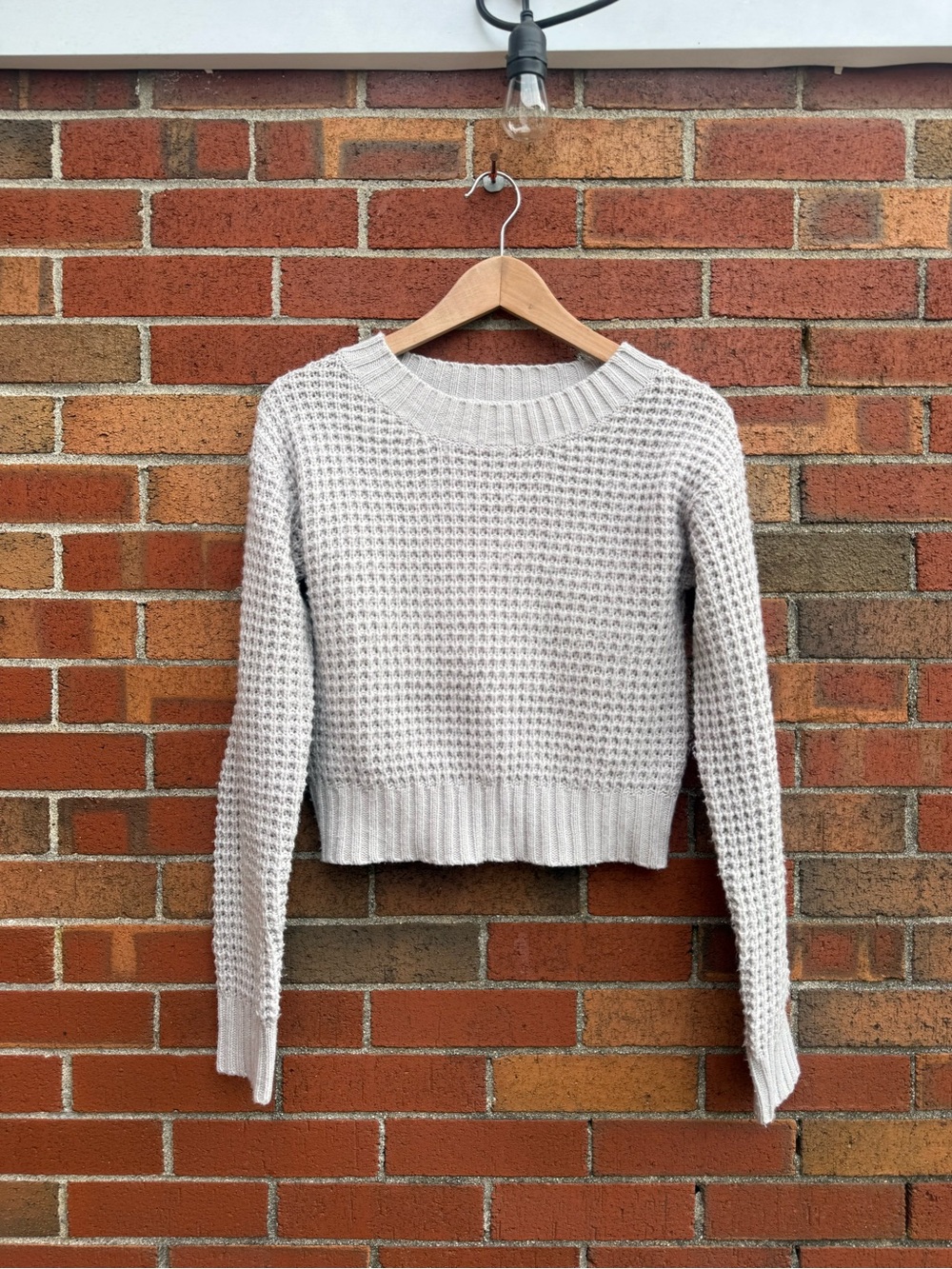 Lulus Light Gray Waffle Knit Cropped Sweater Long Sleeve Size Medium